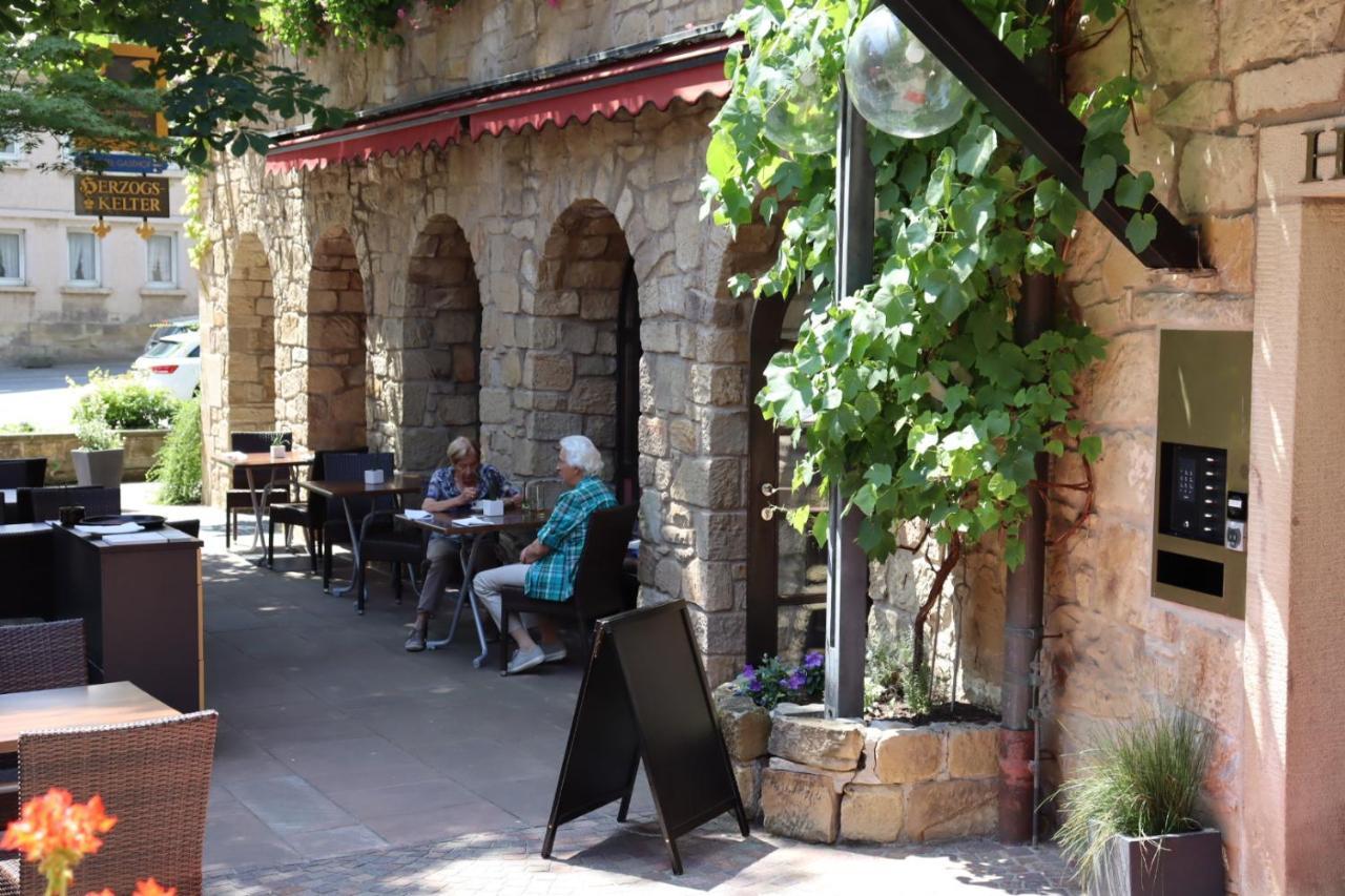 Herzogskelter Restaurant Hotel Güglingen Exteriör bild
