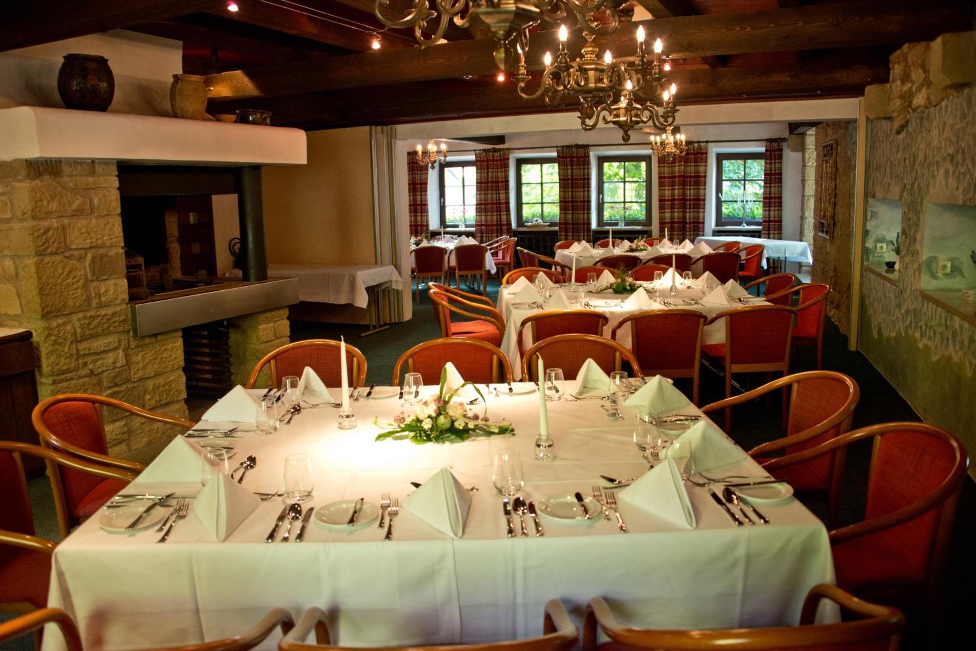 Herzogskelter Restaurant Hotel Güglingen Exteriör bild