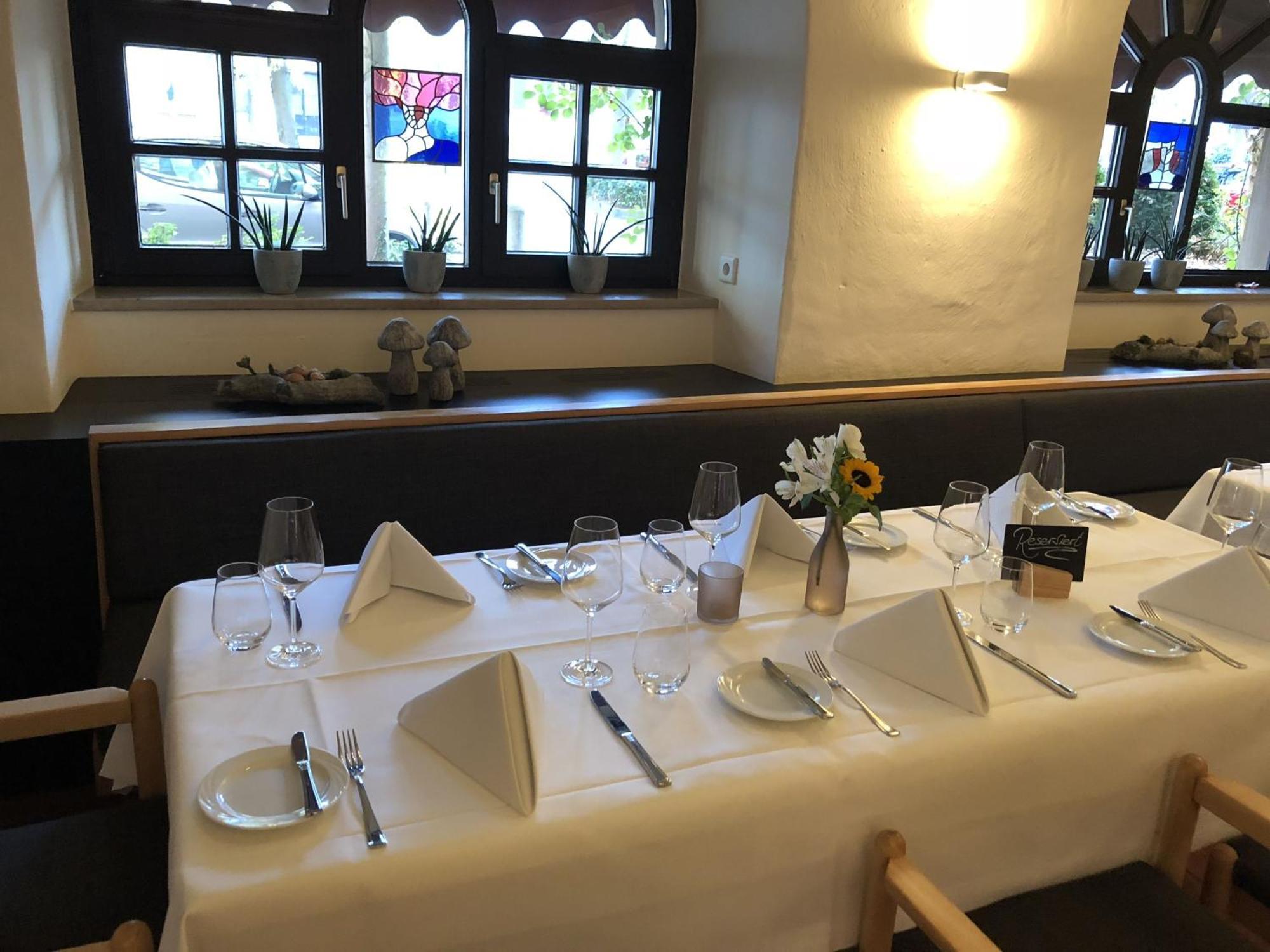 Herzogskelter Restaurant Hotel Güglingen Exteriör bild